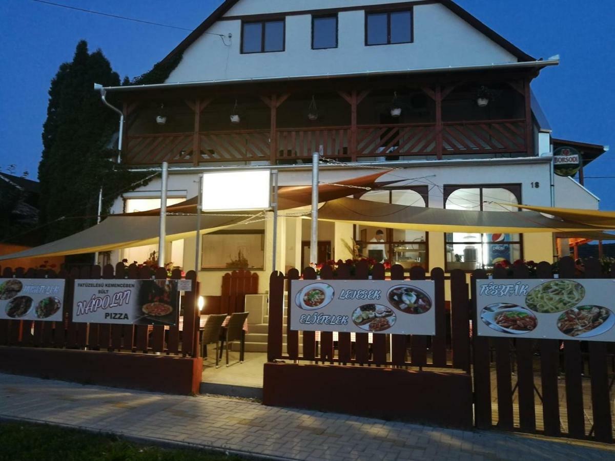 Vadásztanya Fogadó Apartman Egerszalók Kültér fotó